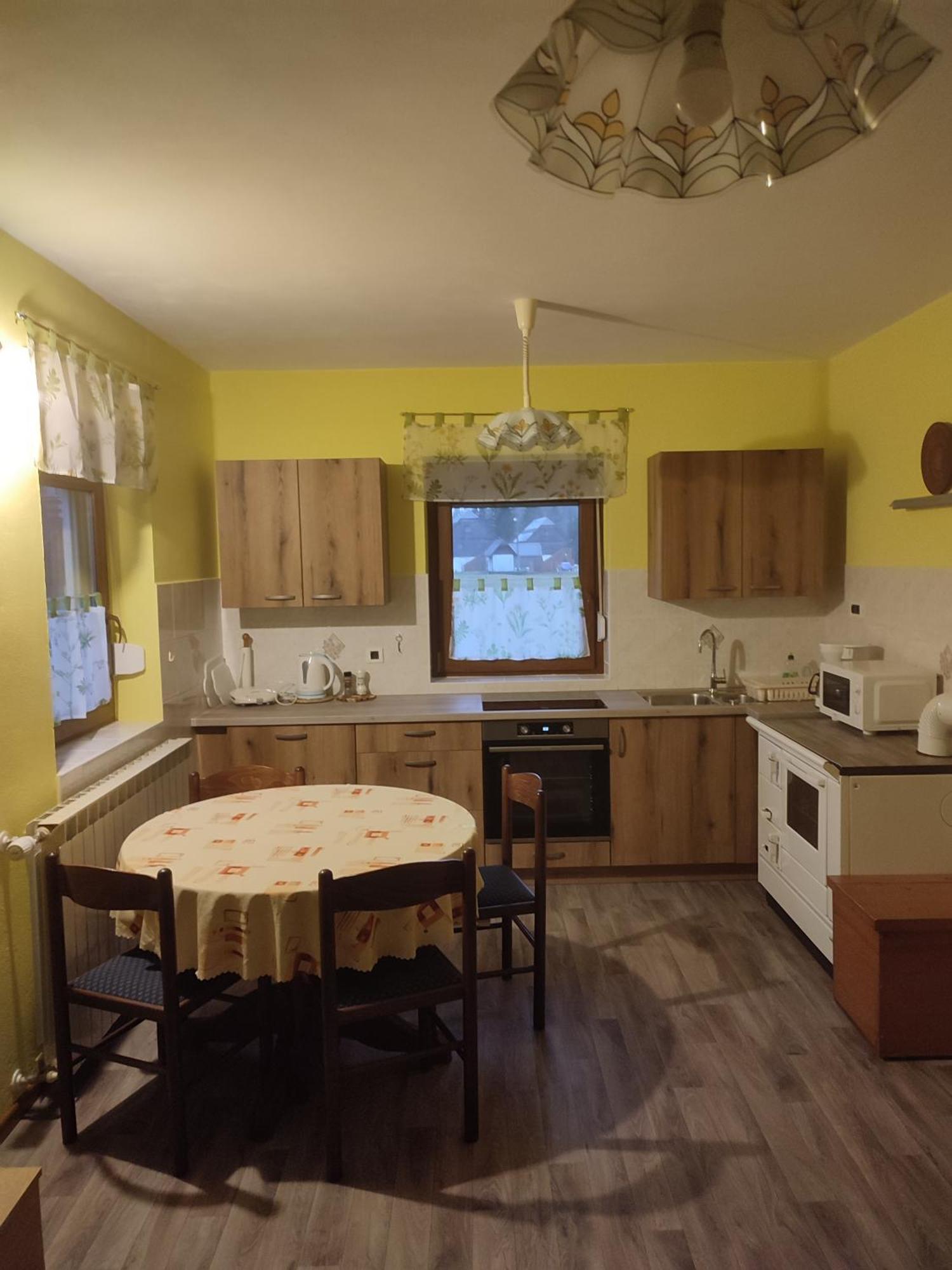 Apartma Pod Rozem Soca Luaran gambar